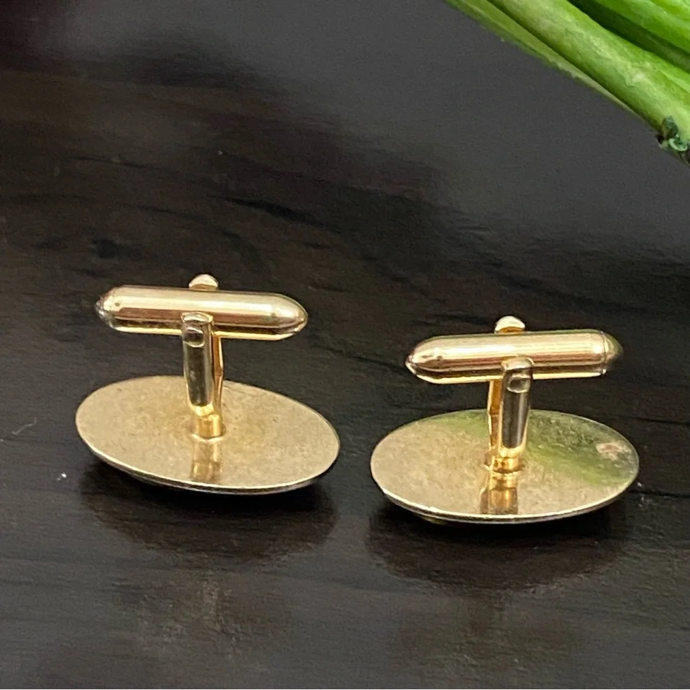Vintage Unsigned Gold-tone Tiger’s Eye Oval Cufflinks